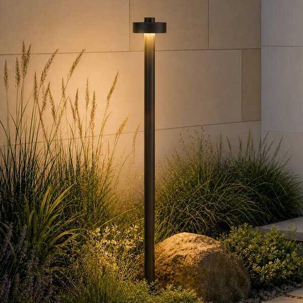 Lucande LED osvětlení cesty Nirella, 100 cm, černé, IP65, Černá, kov, Moderní
