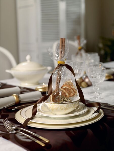Villeroy & Boch 12-6351-9030 Sada příborů Ella Partially Gold Plated 24 dílů