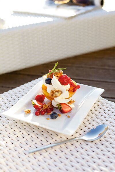 Villeroy & Boch 10-2525-2660 Dezertní talíř NewWave 15 x 18 cm