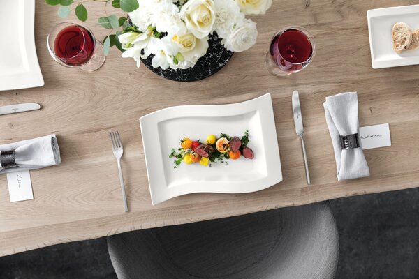 Villeroy & Boch 10-2525-2281 Servírovací talíř NewWave 30 x 49 cm
