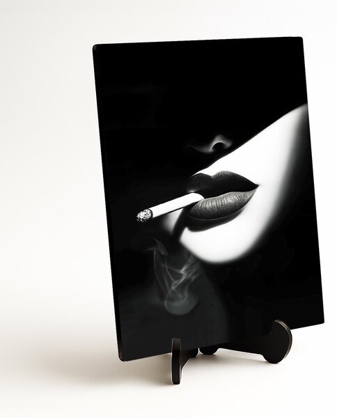 DUBLEZ | Černobílý glamour obraz - Žena s cigaretou | UV tisk, Premium