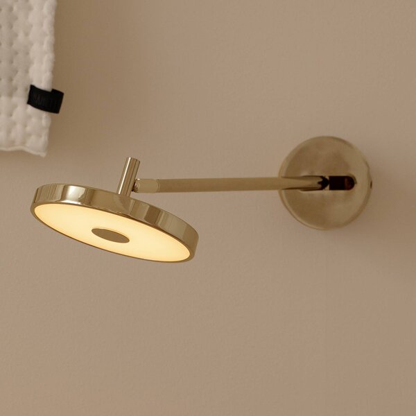 UMAGE LED nástěnné světlo Asteria LONG HW, leštěná mosaz, 45 cm, stmívatelný, Mosaz / zlato, Obývací pokoj / jídelna, kov, Design, Nástěnné bodové svítidlo