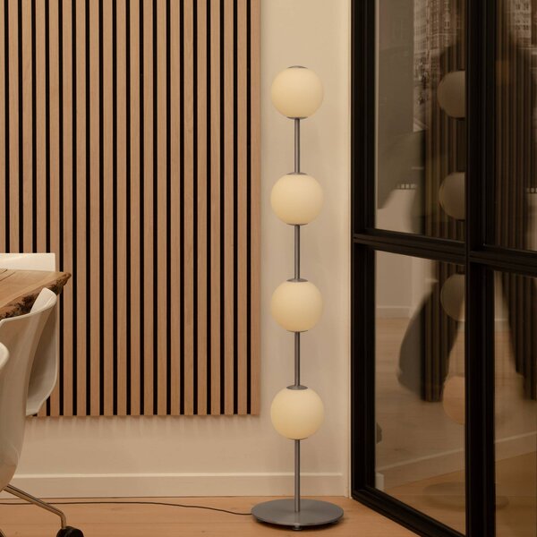 UMAGE LED stojací lampa Audrey, ocelová barva, výška 128 cm, 4 svítidla., stmívatelný, Hliník / šedá / zinek, Obývací pokoj / jídelna, kov, Design, Koule