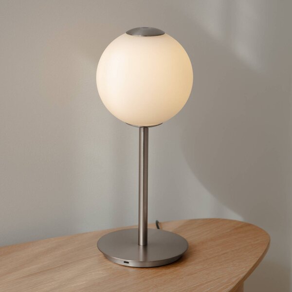 UMAGE LED stolní lampa Audrey, ocelová barva, výška 37 cm, stmívatelný, Hliník / šedá / zinek, Obývací pokoj / jídelna, kov, Design, Koule