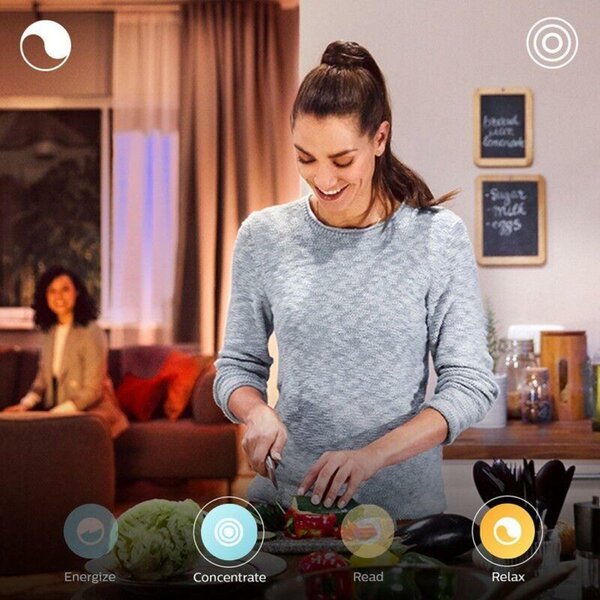 PHILIPS HUE Hue White and Color Ambiance Bluetooth LED žárovka E14 set 2ks 8719514356719 2x4W 2x470lm 2000-6500K RGB
