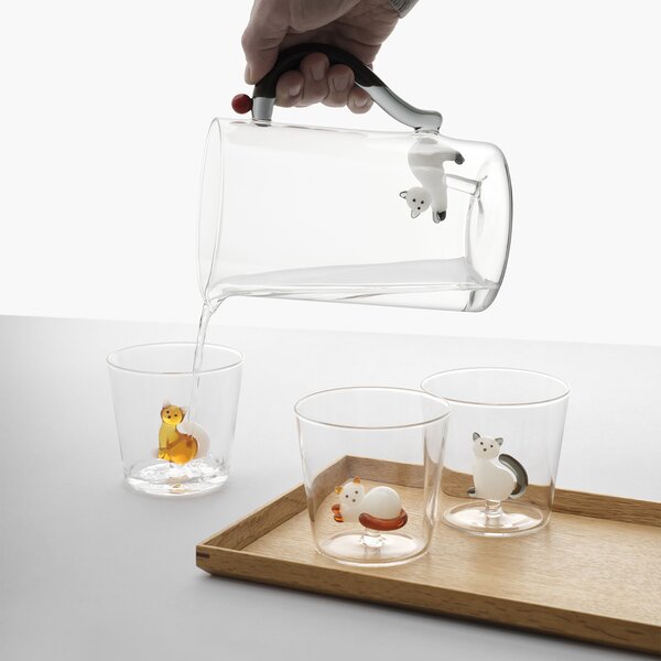 Ichendorf Milano designové sklenice na vodu Tabby Cat Tumbler Amber Cat with White Tail