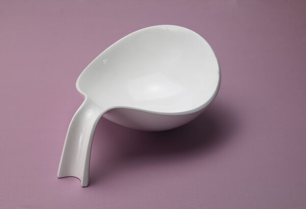 Villeroy & Boch 10-3420-3230 Servírovací mísa Flow s držadlem 1,8 l