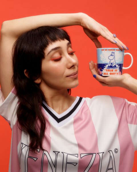 Arabia Hrnek Moomin Talk it all Out 0,4l