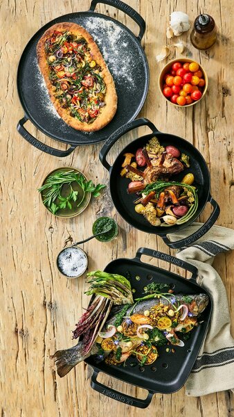 Le Creuset 20270250000005 Litinová pánev BBQ Outdoor kulatá 25 cm černá matná