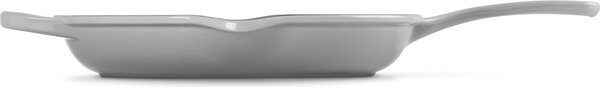 Le Creuset 20182265410422 Pánev Signature na smažení a servírování, 26 cm, světle šedá