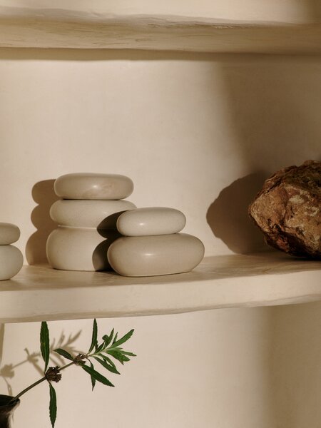 Ferm Living 1104270730 Dekorativní nádoba Pebble 8 cm písková