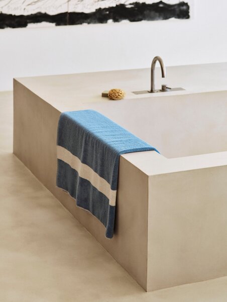 Hay AF778-E154-AF61 Osuška Stripe s pruhy 100 x 150 cm, bordó