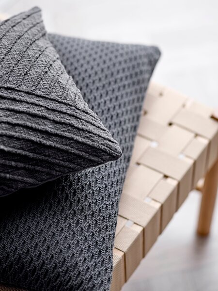 Södahl 15489 Dekorativní polštář Wave Knit 40 x 60 cm popelavý
