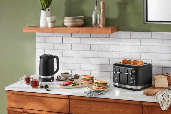 Rychlovarná konvice KitchenAid 5KEK1701 - černá litina