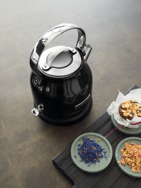 Rychlovarná konvice KitchenAid 5KEK1222 - černá