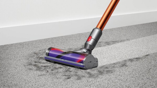 Dyson tyčový vysavač V10 Absolute 2022