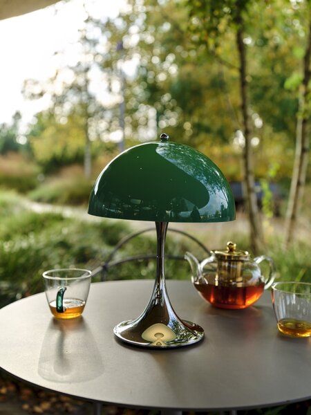 Přenosná lampa Panthella 250 V3 Opal Green / Chrome