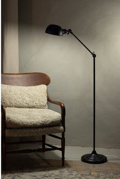 Černá stojací lampa (výška 143 cm) Portland – Markslöjd