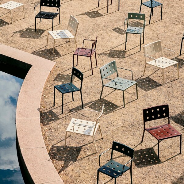 HAY Zahradní židle Balcony Armchair, Desert Green