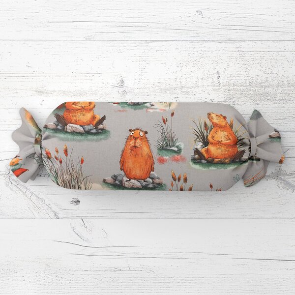 Biante Dětský polštář válec bonbon Sandra SA-711 Kapybary na šedém 15x40 cm