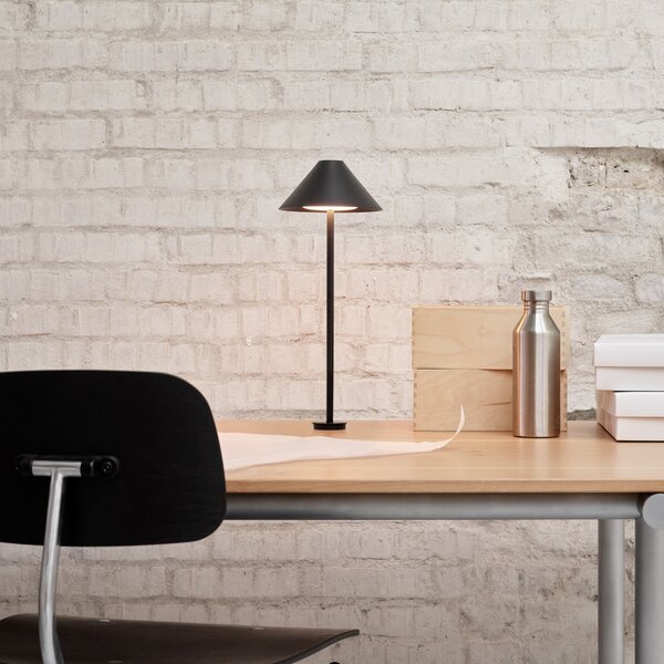 Stolní lampa Louis Poulsen, Keglen, stmívatelné, Bílá, Obývací pokoj, Kov, Design