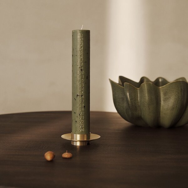 FERM LIVING Svícen Block, Black Brass