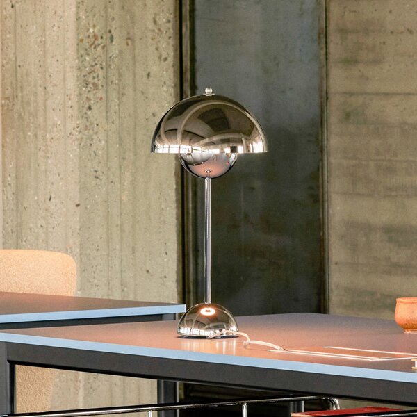 Stolní lampa &Tradition, Flowerpot VP3, Metalická, Obývací pokoj, Kov, Design