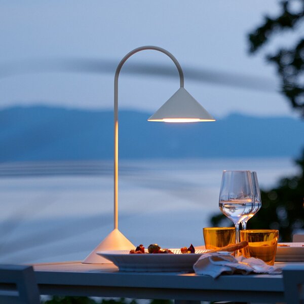 Venkovní svítidla FRANDSEN, Grasp, stmívatelné, Bílá, Balkon, Kov, Design