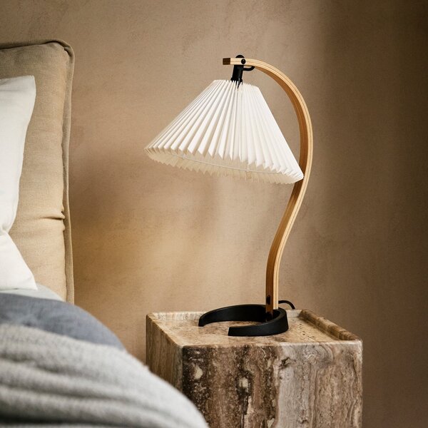 Stolní lampa GUBI, Timberline, Bílá, Obývací pokoj, Tkanina / Textil, Design