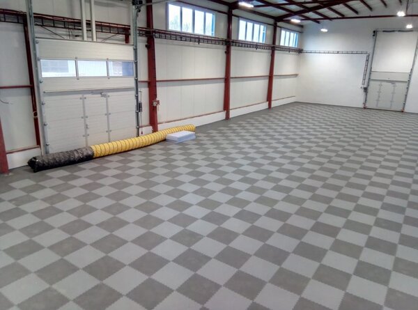 PVC dlažba Mosolut Machine Industrial 7mm, ECO šedá Hladký
