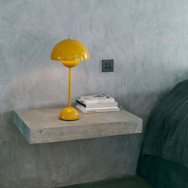 Stolní lampa &Tradition, Flowerpot VP3, Žlutá, Obývací pokoj, Kov, Design