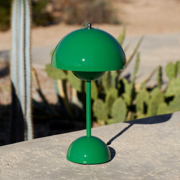 Stolní lampa &Tradition, Flowerpot VP9, stmívatelné, Zelená, Obývací pokoj, Plast, Design