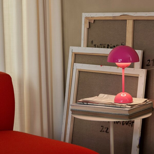 Stolní lampa &Tradition, Flowerpot VP9, stmívatelné, Pudrová, Obývací pokoj, Plast, Design