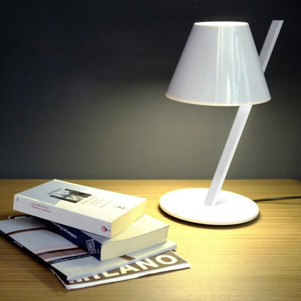 Stolní lampa Artemide, La Petite, Bílá, Obývací pokoj, Kov, Design