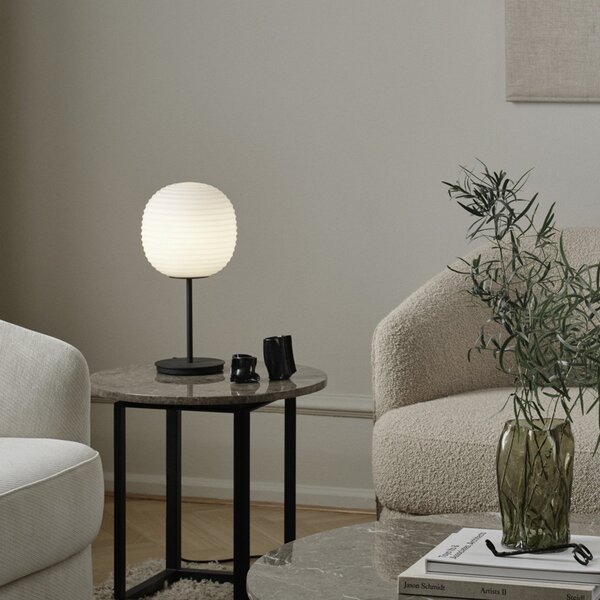 Stolní lampa New Works, Lantern Small, stmívatelné, Bílá, Obývací pokoj, Sklo, Design