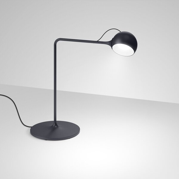 Stolní lampa Artemide, Ixa, stmívatelné, Černá, Obývací pokoj, Kov, Design