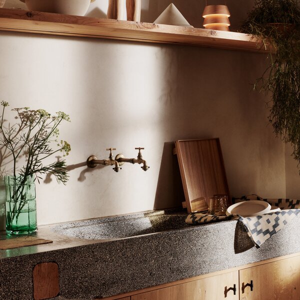 FERM LIVING Váza Muro, Small, Amber