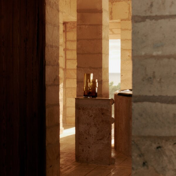 FERM LIVING Váza Muro, Small, Amber
