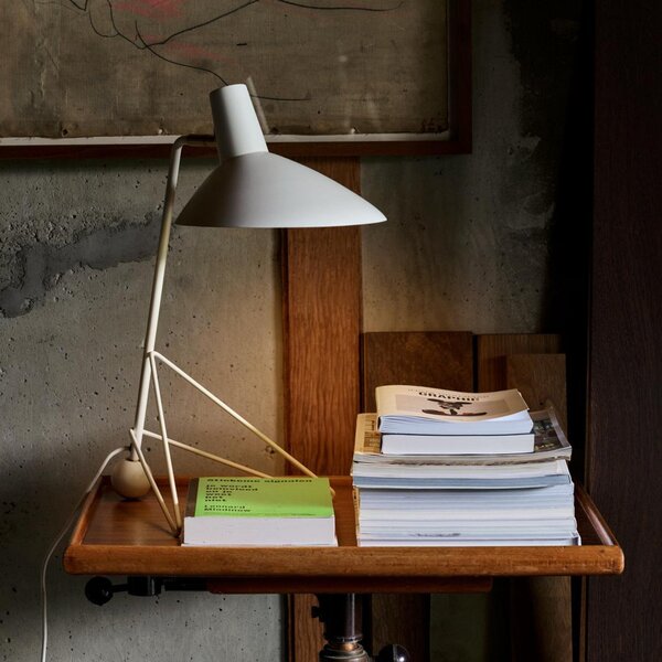 Stolní lampa &Tradition, Tripod HM9, Bílá, Obývací pokoj, Hliník
