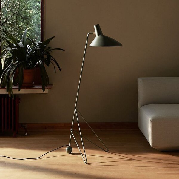 Stojací Lampa &Tradition, Tripod HM8, Černá, Obývací pokoj, Hliník