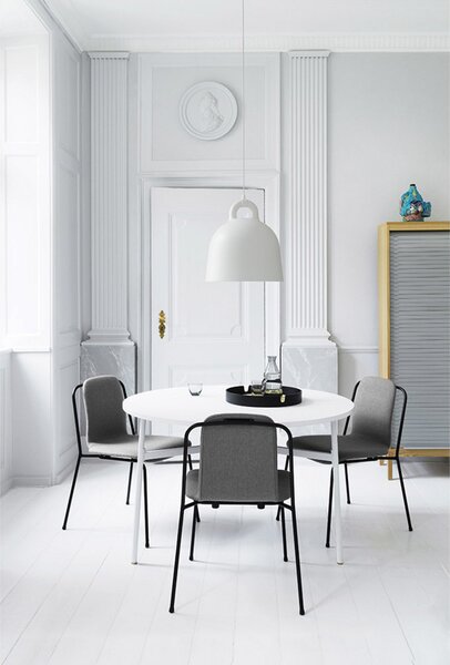 Závěsná svítidlo Normann Copenhagen, Bílá, Obývací pokoj, Hliník