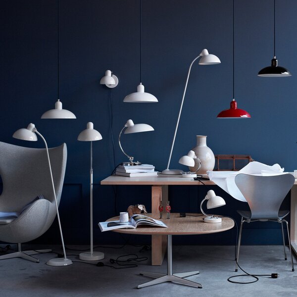 Stolní lampa FRITZ HANSEN, Kaiser Idell 6631-T Luxus, Zlatá / mosazná, Obývací pokoj, Kov, Design