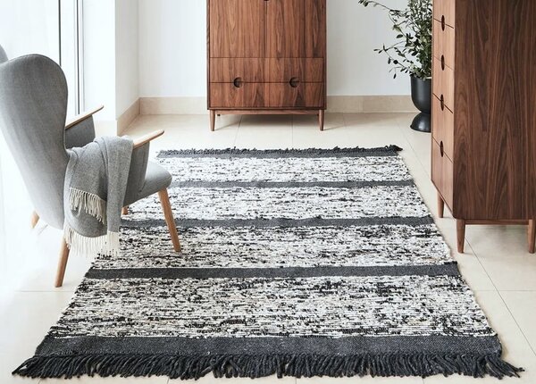 Linie Design Vlněný koberec Gorm Charcoal, uhlově šedý Rozměr: 200x300 cm