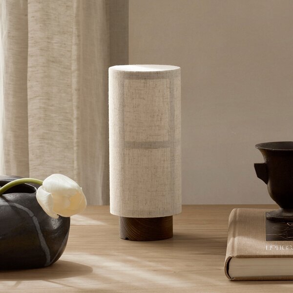 Stolní lampa Audo Copenhagen, Hashira, stmívatelné, Dřevo, Obývací pokoj, Dřevo, Design