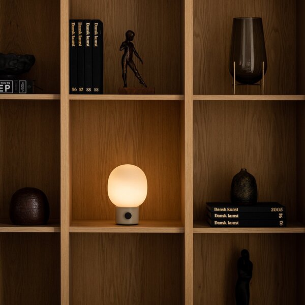 Stolní lampa Audo Copenhagen, JWDA, stmívatelné, Bílá, Obývací pokoj, Sklo, Design