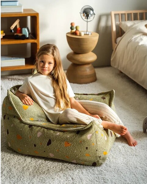 Zelený dětský sedací vak z textilie bouclé/žinylkový Terrazzo Chair – Wigiwama