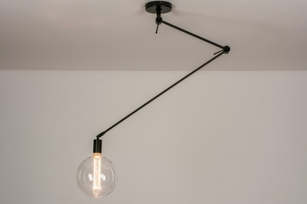 Závěsné svítidlo nad stůl Snap Bulb Black (LMD)