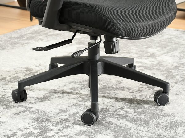 Kancelářské křeslo Largindo (černá). Akce -15%
