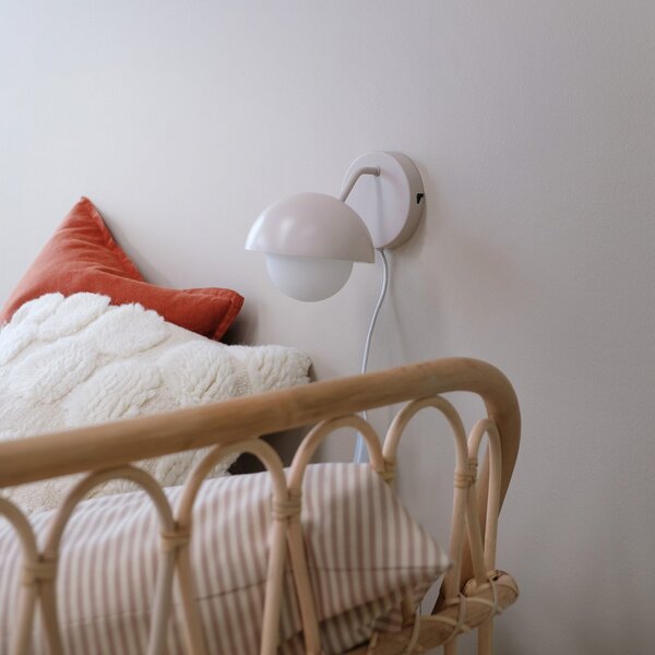 Nástěnná Svítidla Dyberg Larsen, Rose, Béžová, Obývací pokoj, Kov, Design