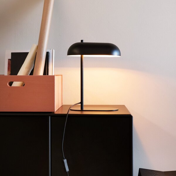 Stolní lampa Dyberg Larsen, Arch, Černá, Pracovna, Kov, Design